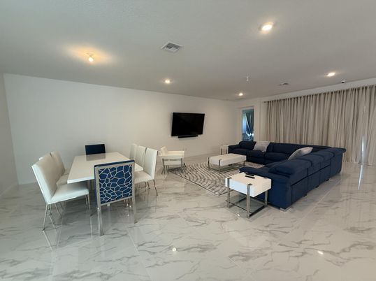 Dining room, Interior, Living room, Marble, Recessed Lighting