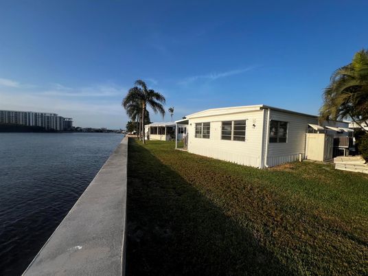 Exterior, Water