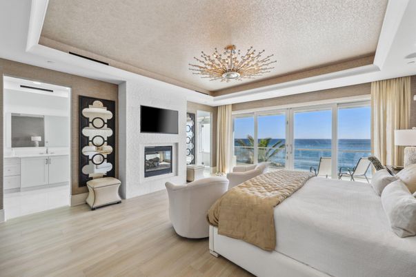 Bedroom, Fireplace, Interior, Water, Wood Texture Flooring