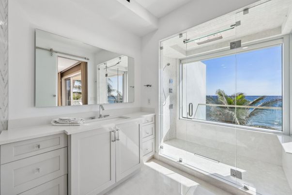 Bathroom, Glass Shower, Interior, Water