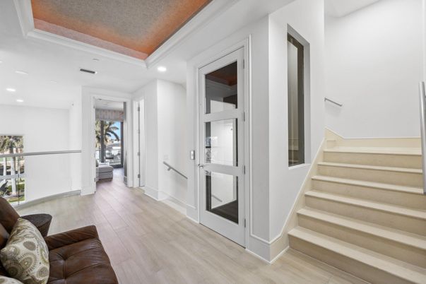 Interior, Recessed Lighting, Wood Texture Flooring