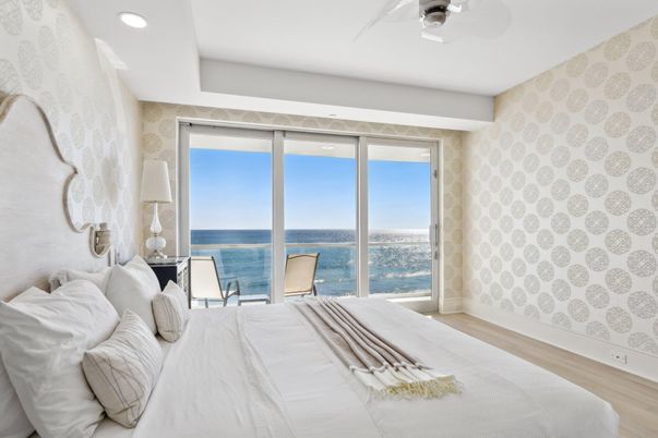 Bedroom, Interior, Recessed Lighting, Water, Wood Texture Flooring