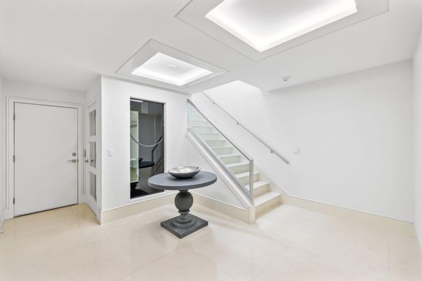 Interior, Recessed Lighting