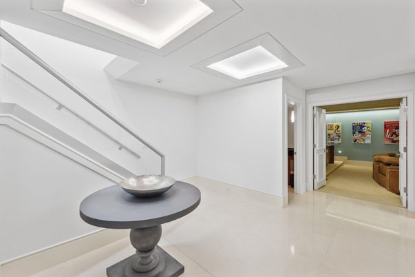 Interior, Recessed Lighting