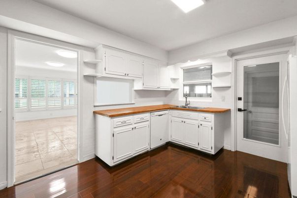 Interior, Kitchen, Wood Texture Flooring