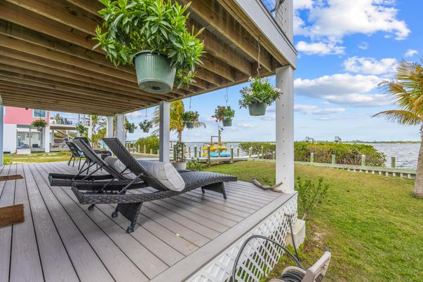 Backyard, Exterior, Water
