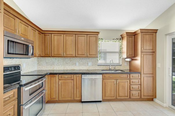 Interior, Kitchen, Stainless Steel Appliances