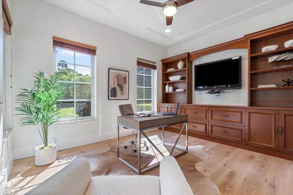 Home Office, Interior, Recessed Lighting, Wood Texture Flooring