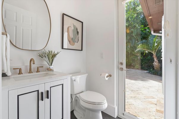 Bathroom, Interior