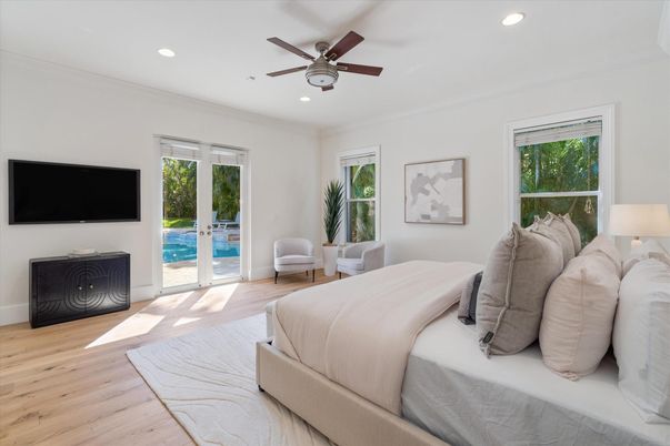 Bedroom, Fireplace, Interior, Recessed Lighting, Wood Texture Flooring
