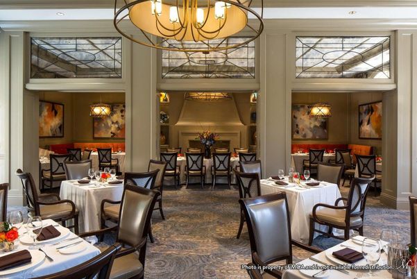 Chandelier, Dining room, Interior, Recessed Lighting
