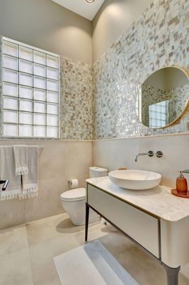 Bathroom, Dual Sink Vanities, Interior, Recessed Lighting