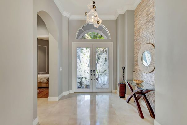 Chandelier, Interior, Pendant Lights