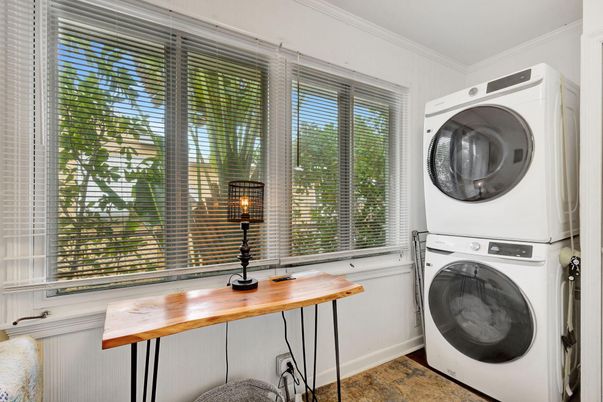 Interior, Utility Closets, Washer