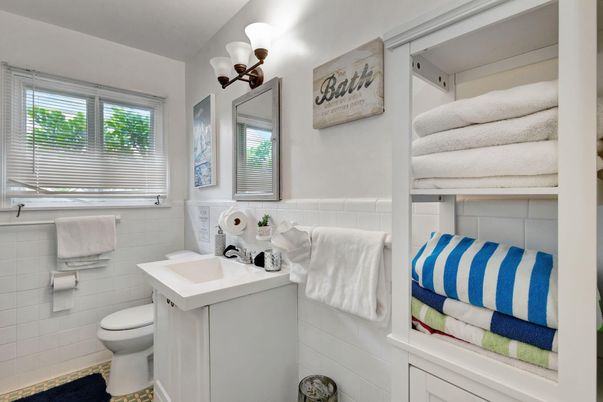 Bathroom, Interior