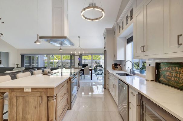 Dining room, Interior, Kitchen, Pendant Lights
