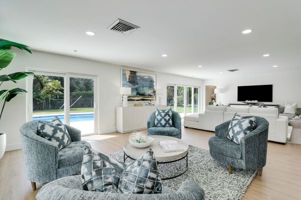 Interior, Living room, Recessed Lighting, Wood Texture Flooring