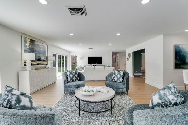 Interior, Living room, Recessed Lighting, Wood Texture Flooring