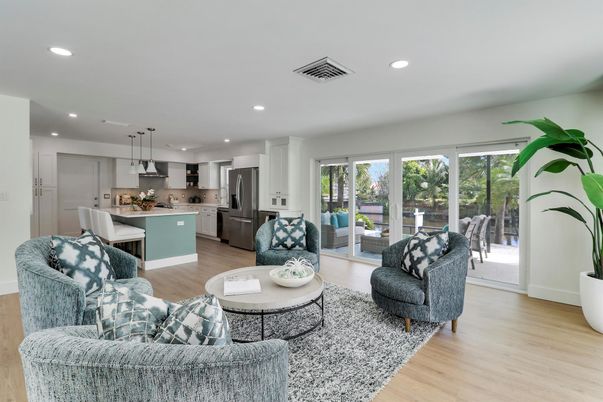 Dining room, Interior, Kitchen, Living room, Pendant Lights, Recessed Lighting, Stainless Steel Appliances, Wood Texture Flooring