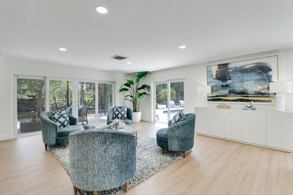 Interior, Living room, Recessed Lighting, Wood Texture Flooring