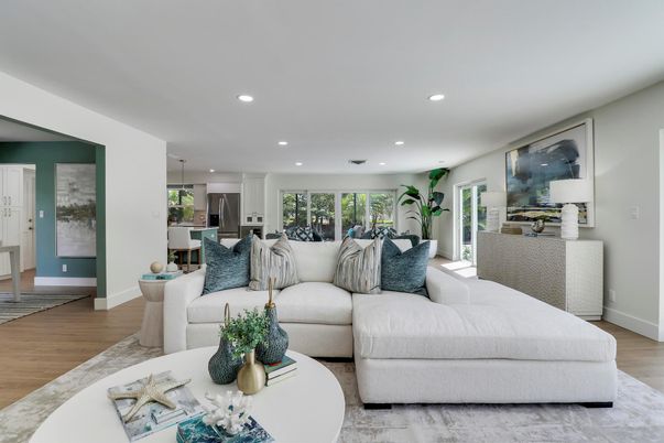 Interior, Kitchen, Living room, Pendant Lights, Recessed Lighting, Wood Texture Flooring
