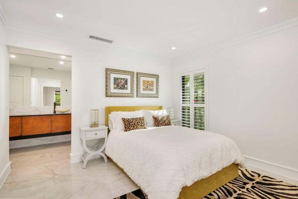 Bedroom, Interior, Marble, Recessed Lighting