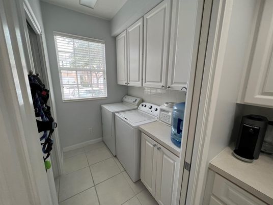 Interior, Washer