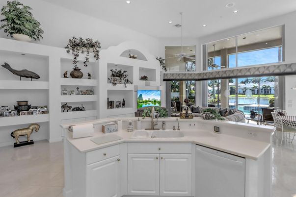 Dining room, Interior, Kitchen, Recessed Lighting