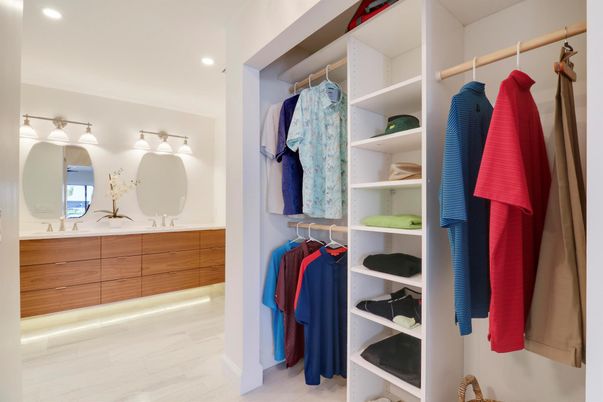 Bathroom, Interior, Recessed Lighting, Walk-in Closets
