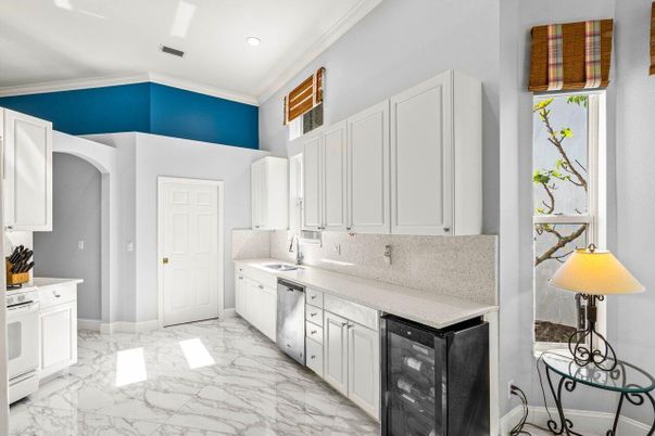 Interior, Kitchen, Marble, Recessed Lighting