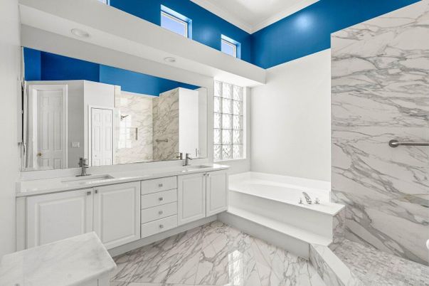 Bathroom, Dual Sink Vanities, Interior, Marble, Marble Walls, Recessed Lighting