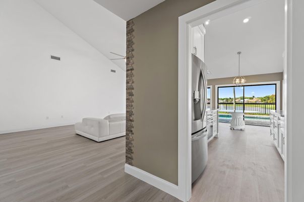 Interior, Pendant Lights, Recessed Lighting, Wood Texture Flooring