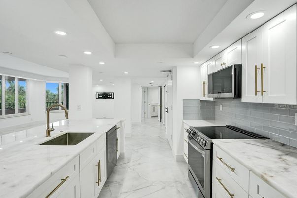 Interior, Kitchen, Marble, Recessed Lighting, Stainless Steel Appliances