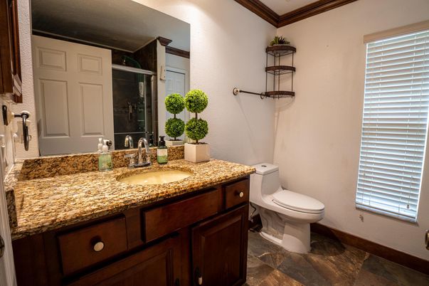 Bathroom, Interior