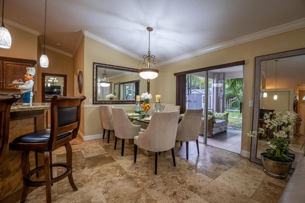 Dining room, Interior, Pendant Lights