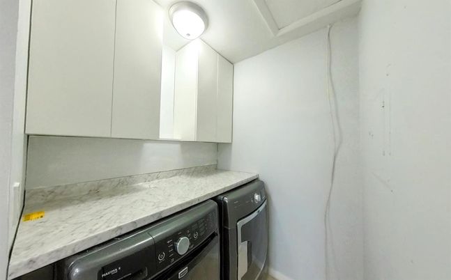 Interior, Washer