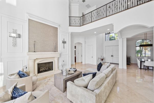 Dining room, Fireplace, Interior, Living room, Pendant Lights, Recessed Lighting