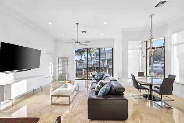 Dining room, Fireplace, Interior, Living room, Pendant Lights, Recessed Lighting