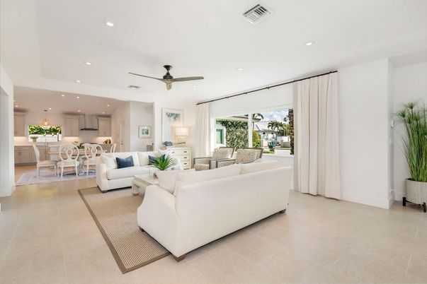 Dining room, Interior, Kitchen, Living room, Recessed Lighting