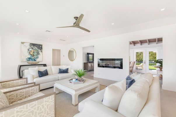 Fireplace, Interior, Living room, Recessed Lighting