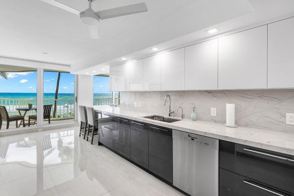 Dining room, Interior, Kitchen, Marble Walls, Recessed Lighting, Stainless Steel Appliances, Water