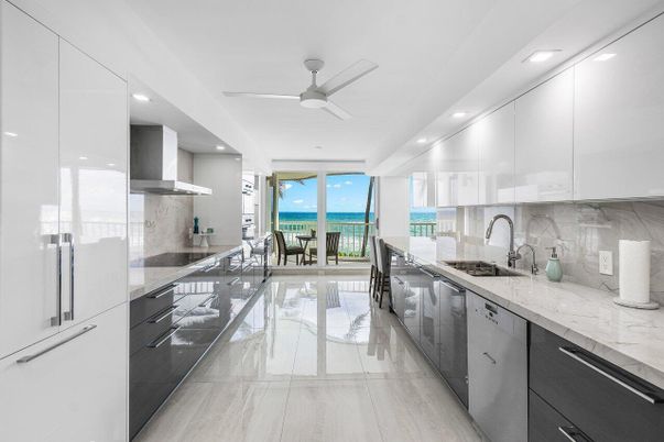 Dining room, Interior, Kitchen, Marble, Recessed Lighting, Stainless Steel Appliances, Water