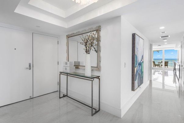 Interior, Recessed Lighting, Water