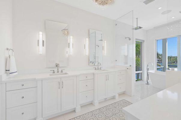 Bathroom, Dual Sink Vanities, Free Standing Baths, Interior, Recessed Lighting