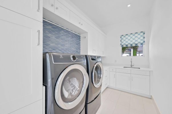Interior, Recessed Lighting, Washer