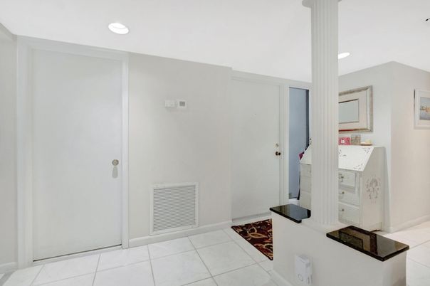 Interior, Recessed Lighting