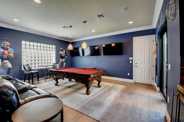 Billiard Table, Game Room, Interior, Pendant Lights, Recessed Lighting, Wood Texture Flooring