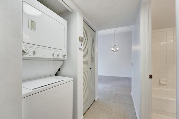 Interior, Pendant Lights, Utility Closets, Washer