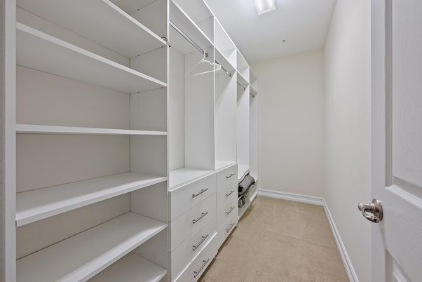 Interior, Walk-in Closets