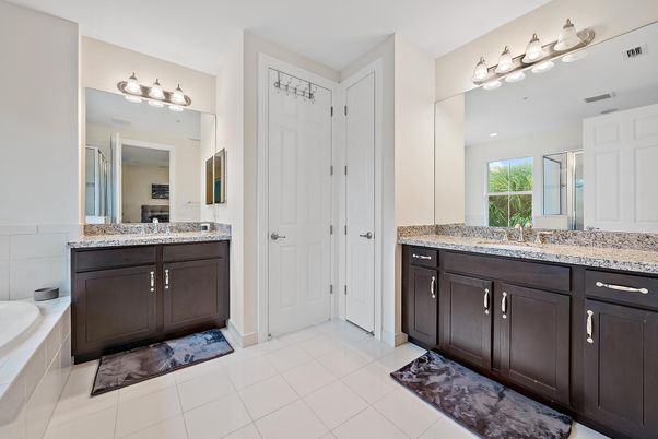 Bathroom, Dual Sink Vanities, Interior